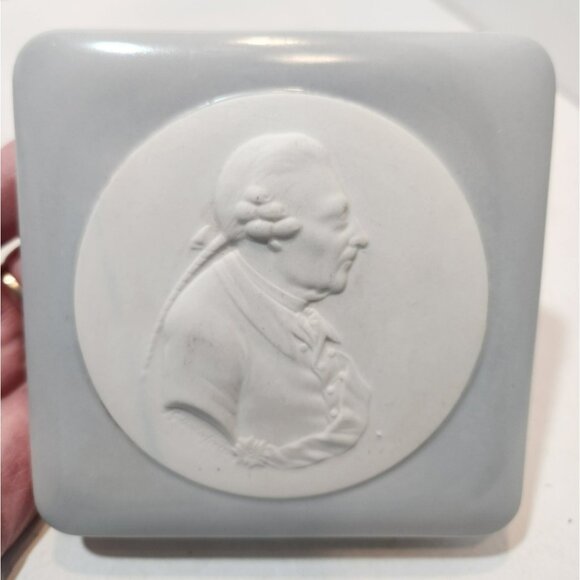 Vtg KPM German Porcelain Jewelry Cameo Dresser Box Johann Sebastian Muller - Picture 2 of 8